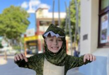 Roarsome fun out and about in Murray Bridge