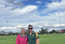 Darkness descends on oval