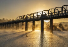 Appreciating town bridges