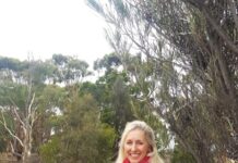 Keen bids for seat again