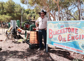 Vintage vehicles in Milang Power Rally